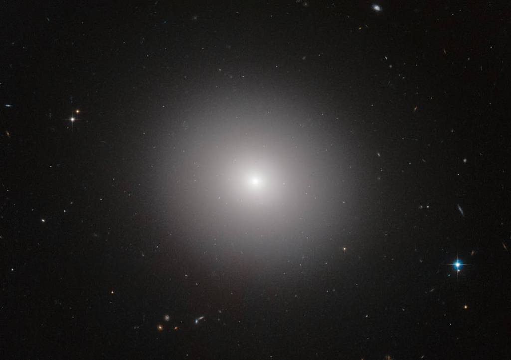 Death of Giant Galaxies Spreads from the Core