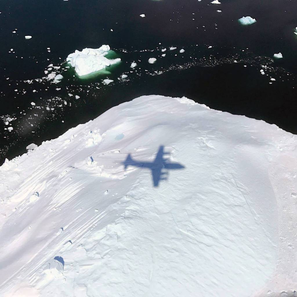 NASA’s P-3 Aircraft Flies Over Southeast Greenland