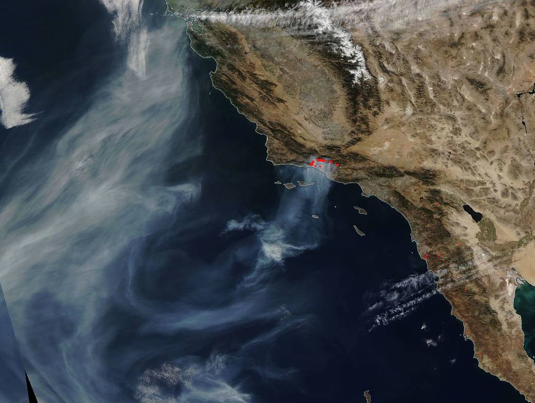 Aqua image of Thomas Fire in California