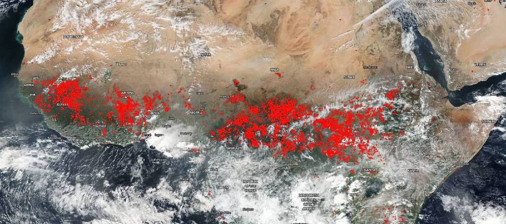 Central Africa Still Lighting Up With Fire