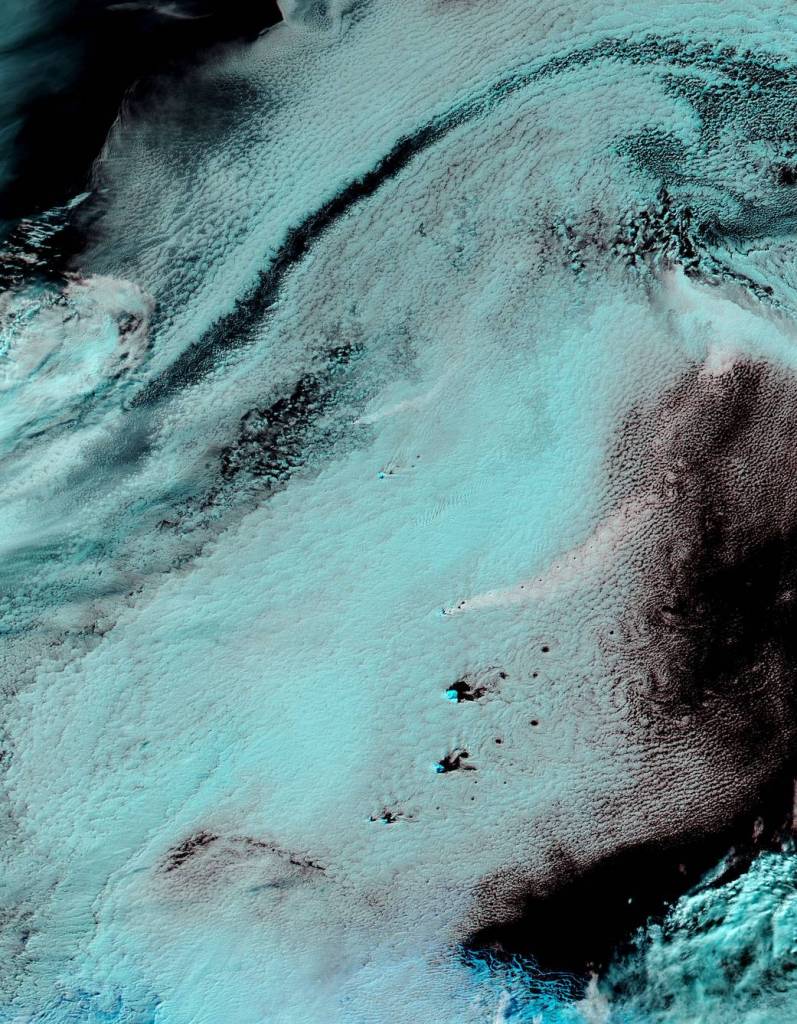 Volcanic Plume Over Southern Atlantic Ocean Revealed Through False-Color Imagery
