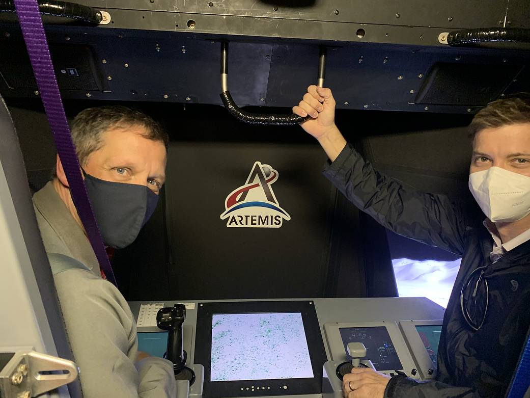 JSC Astronauts in Ames Vertical Motion Simulation Nov 2020_1