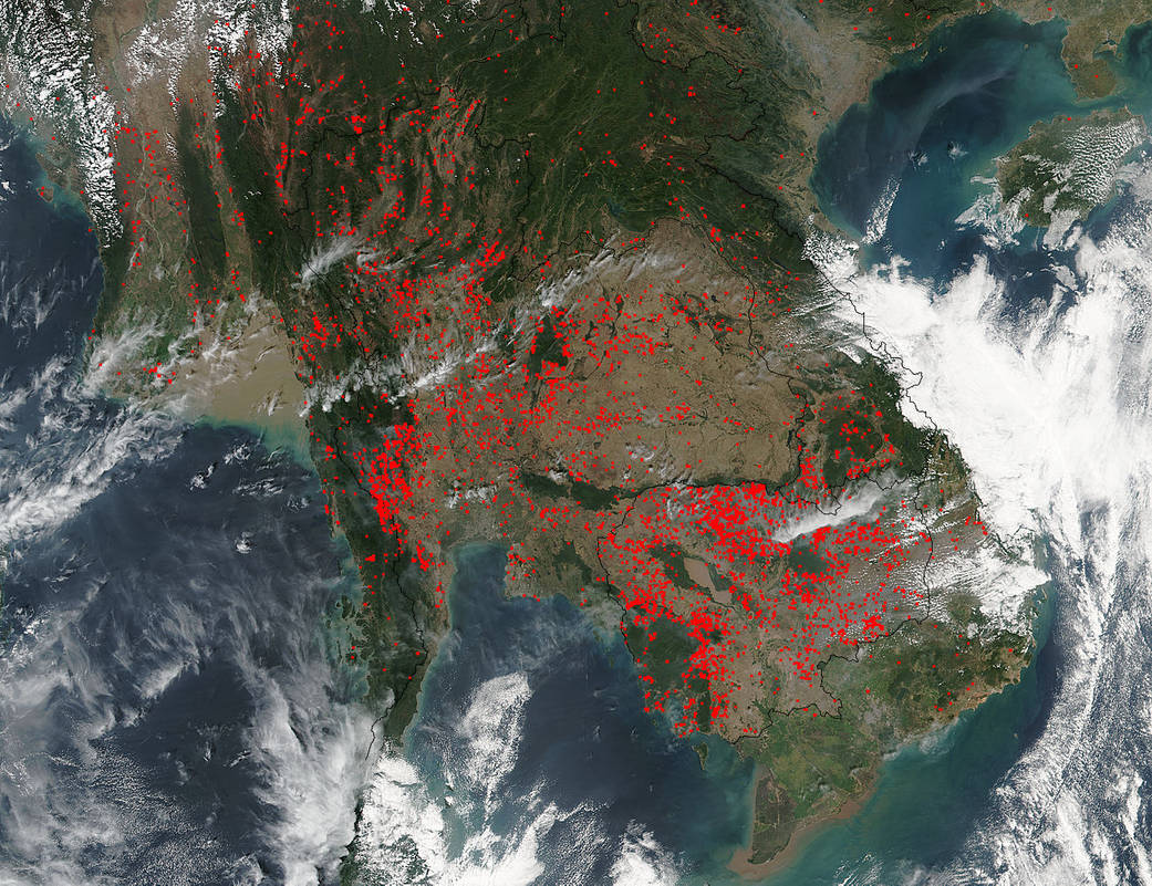 Suomi NPP image of fires in Indochina