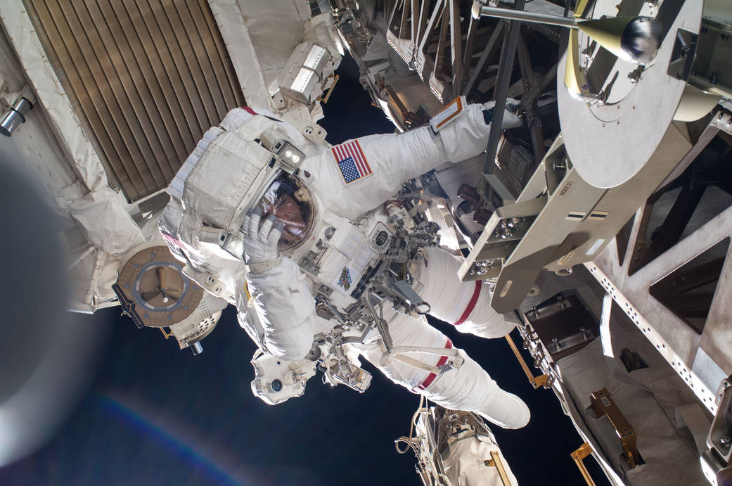ISS036-E-016775 -- Chris Cassidy