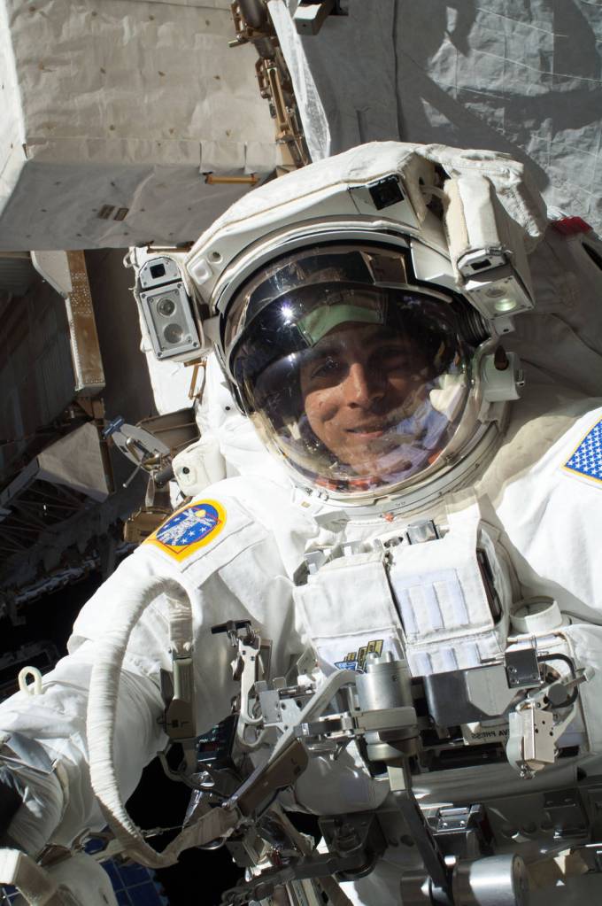 Astronaut Chris Cassidy Conducts Station Spacewalk