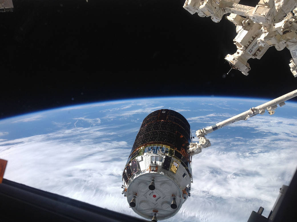 ISS036-E-029801 -- Canadarm2 grapples HTV-4
