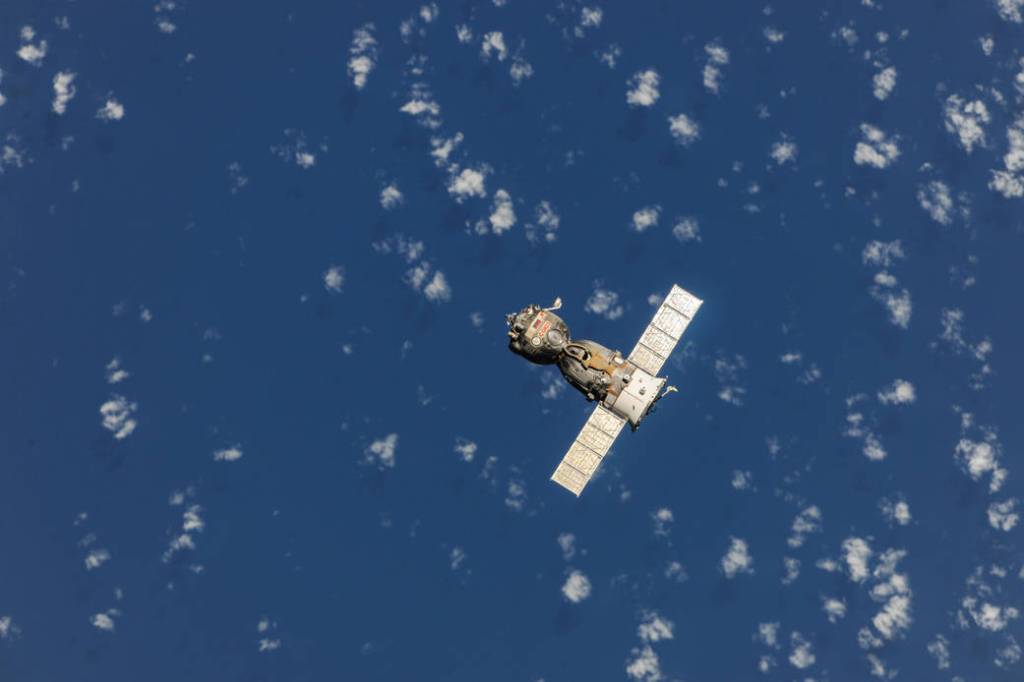 The Soyuz TMA-08M Spacecraft Departs