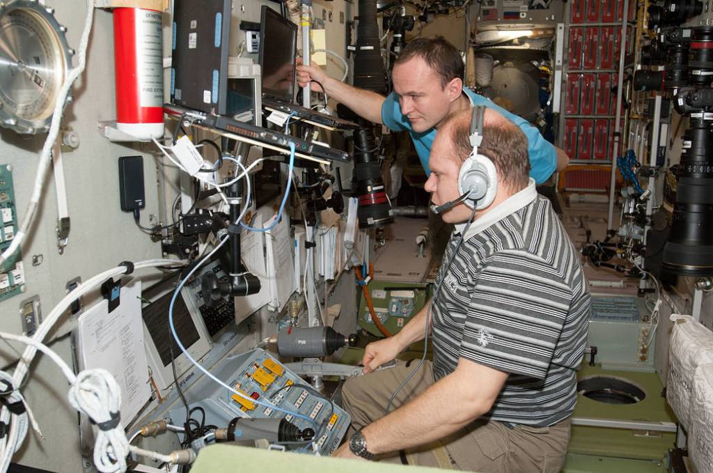 Station Crew Monitors Russian Cargo Craft Approach