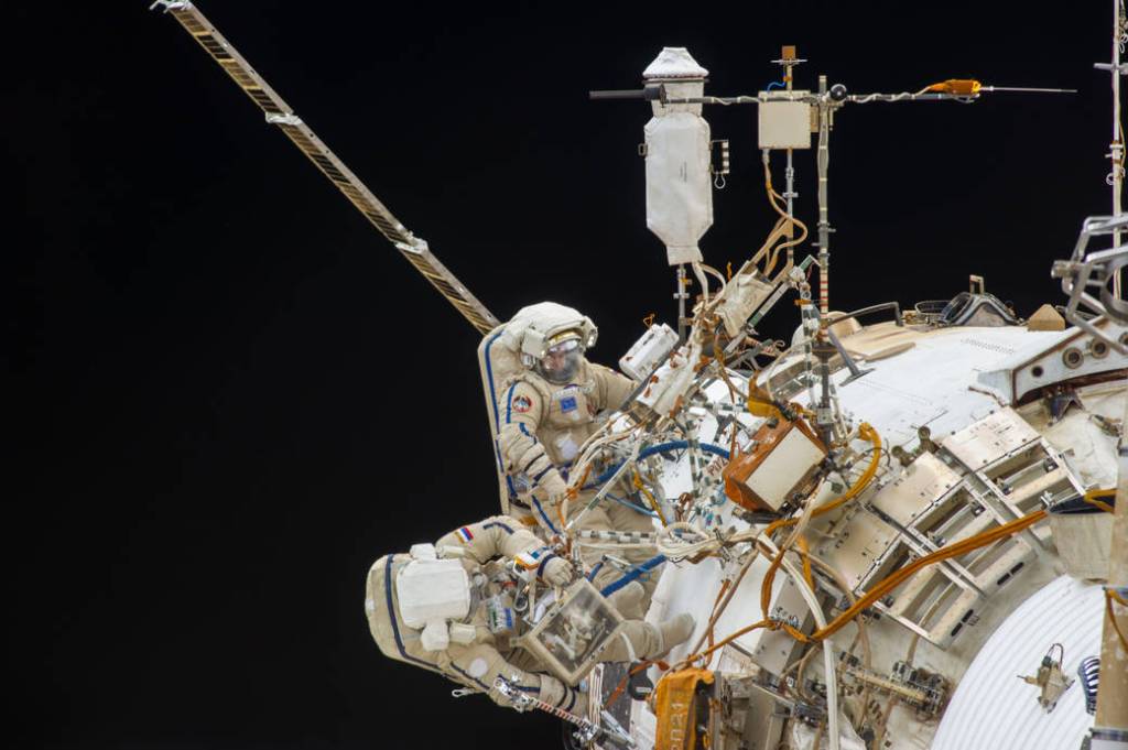 Russian Spacewalkers Oleg Kotov and Sergey Ryazanskiy