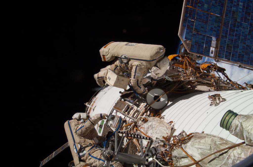 Spacewalkers Oleg Kotov and Sergey Ryazanskiy
