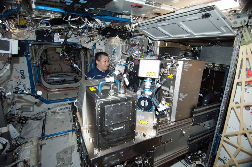 Astronaut Koichi Wakata Works on Combustion Integrated Rack