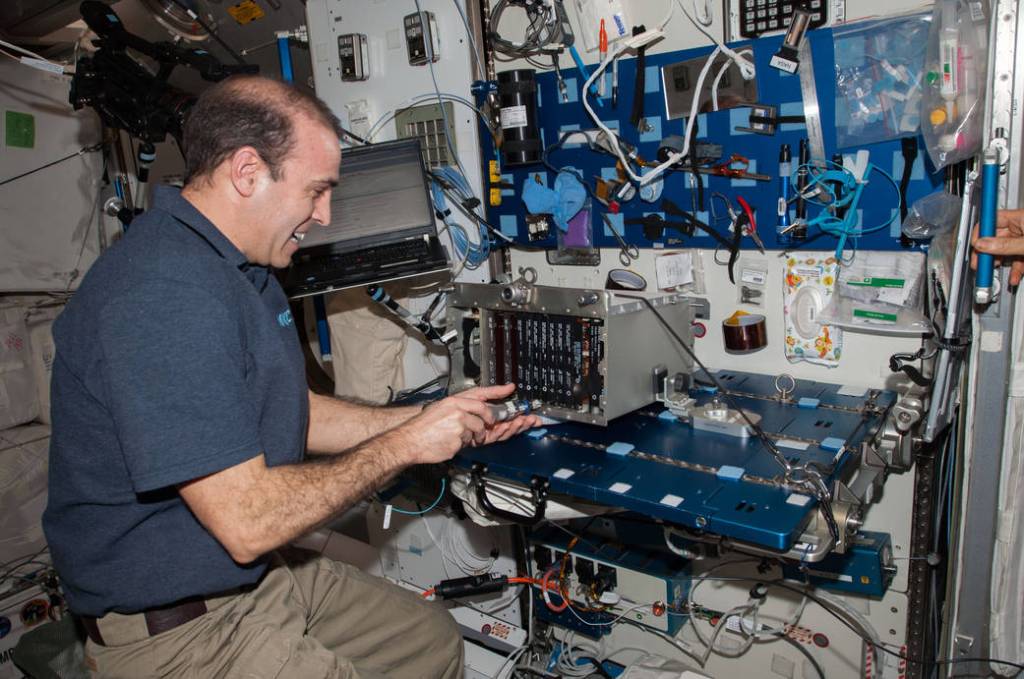 Rick Mastracchio Prepares for an Upcoming Spacewalk