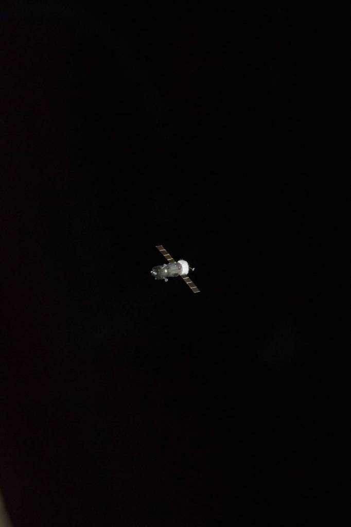 Expedition 39 Soyuz Departs Station