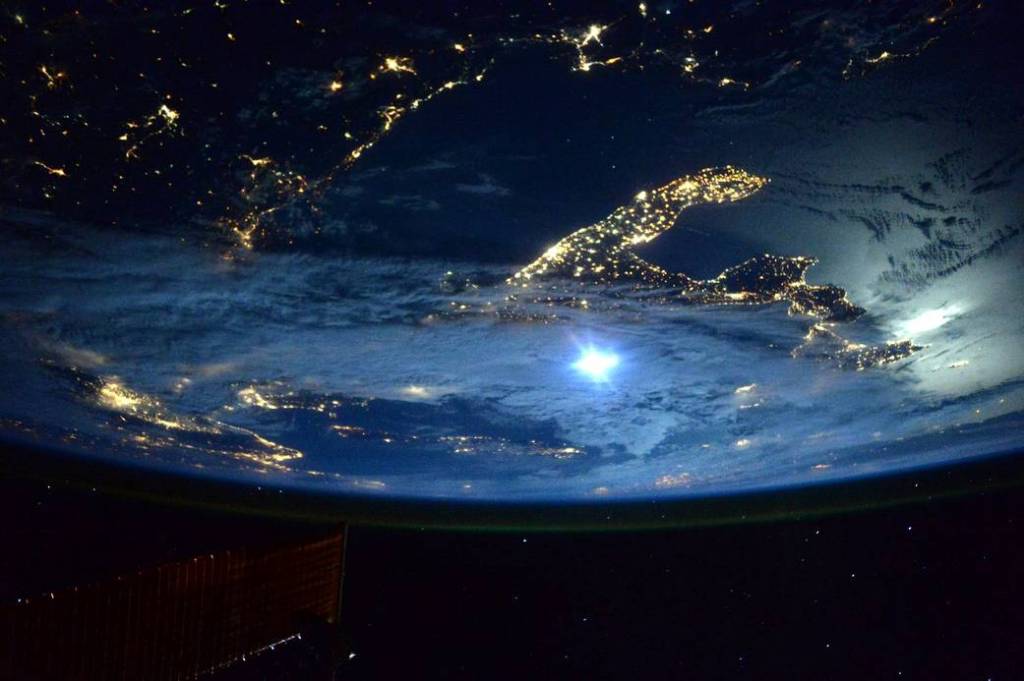 Moonlight over Italy. #BuonaNotte