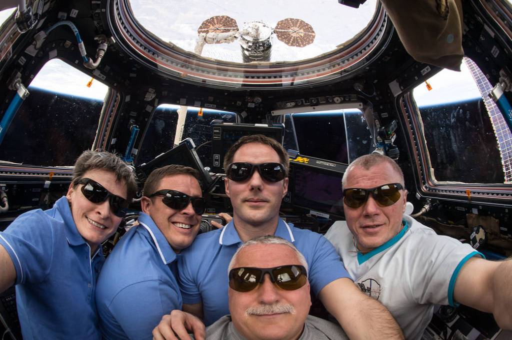 Expedition 51 Portrait Inside the Cupola