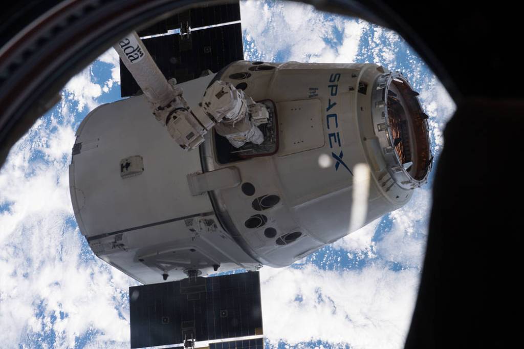 The SpaceX Dragon Before Its Release from the Canadarm2