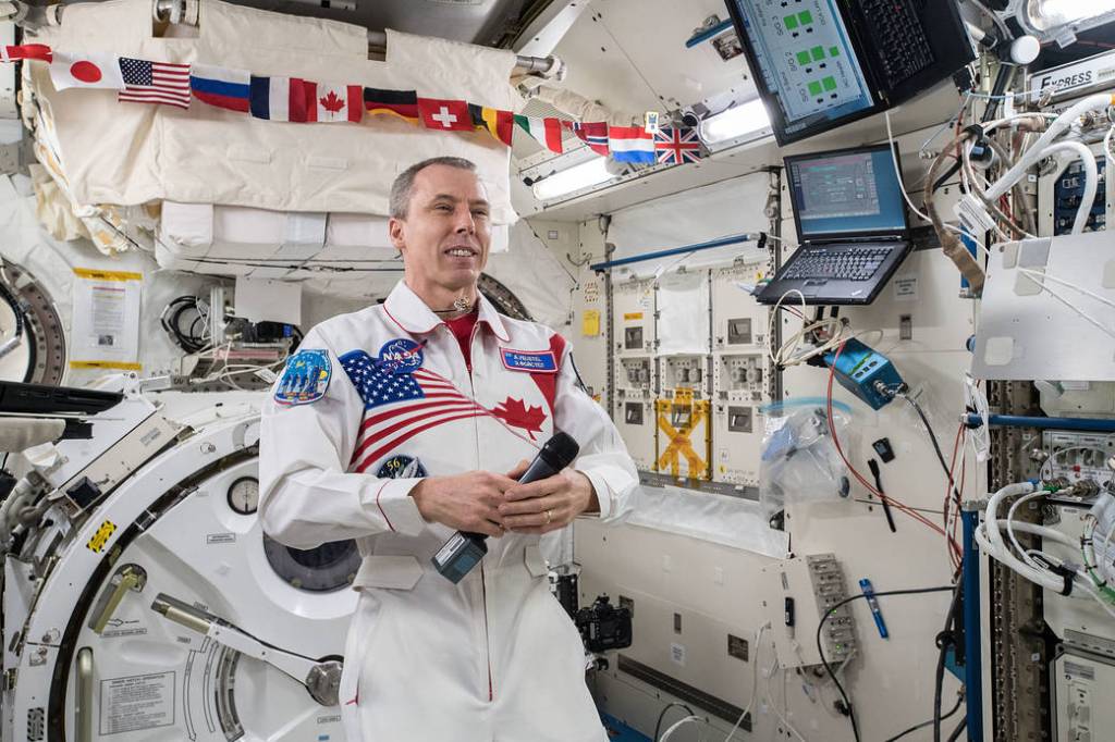 Expedition 56 Commander Drew Feustel