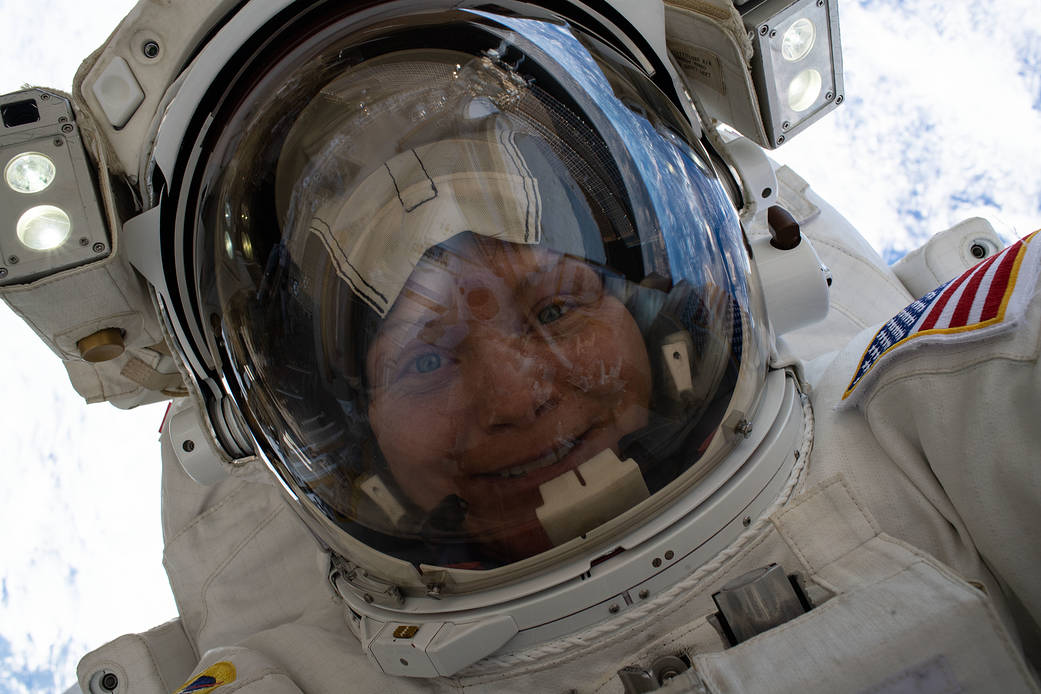 NASA astronaut Anne McClain takes a "space-selfie"