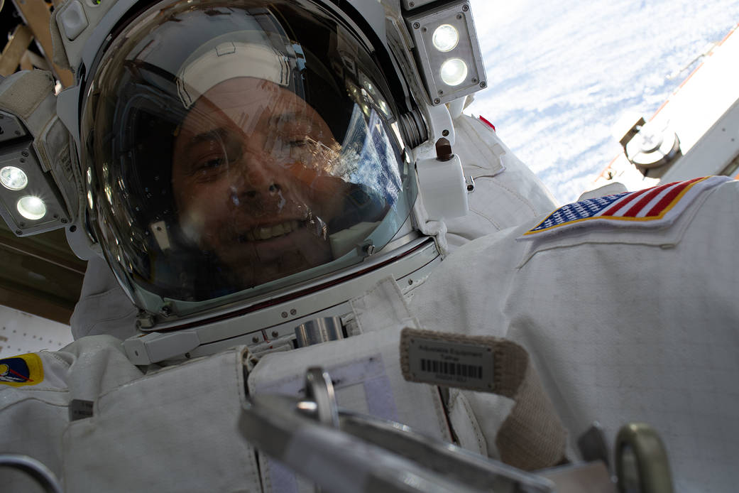 Spacewalker Nick Hague takes a "space-selfie"