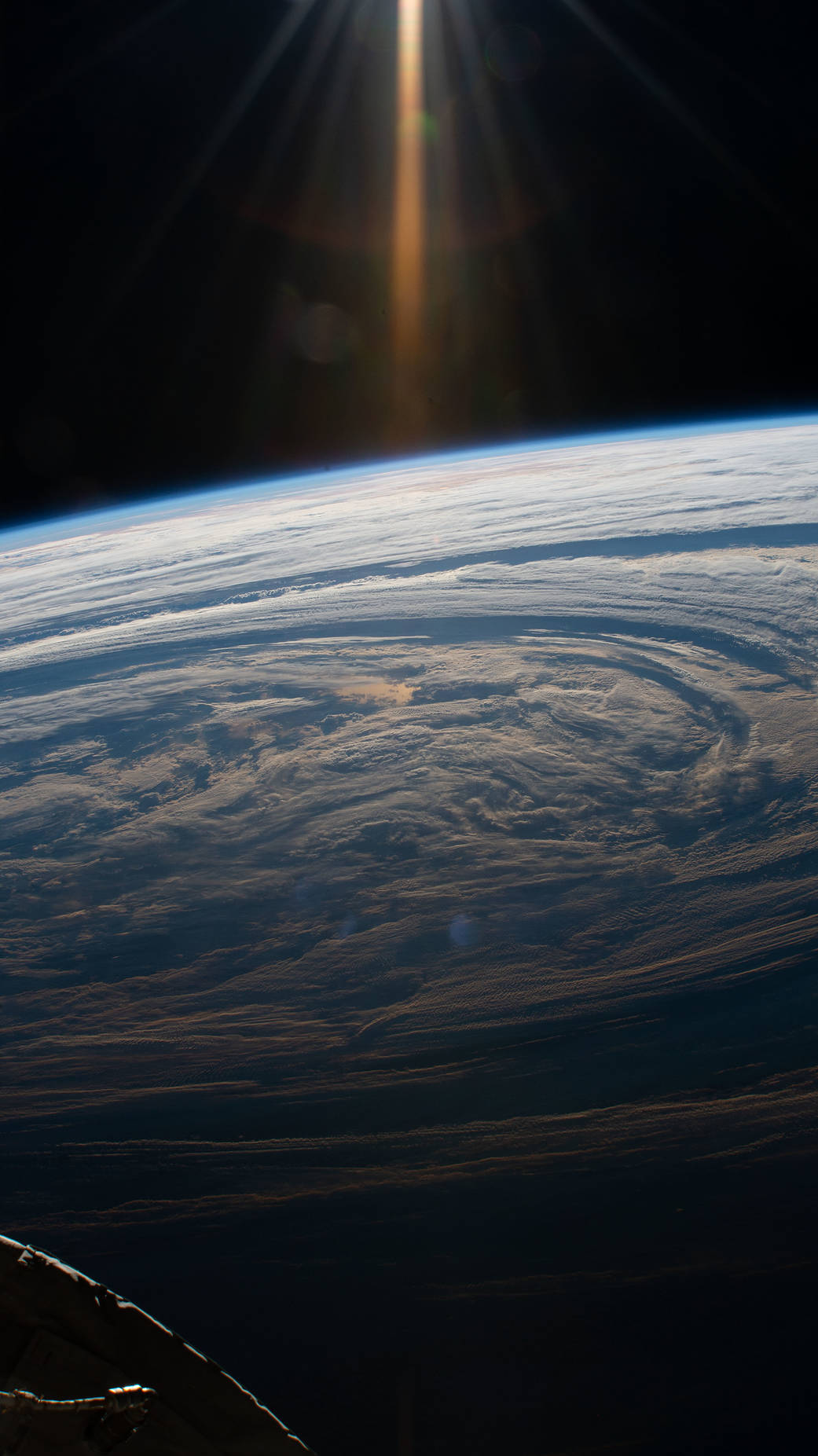 Cloudy formation in the south Indian Ocean
