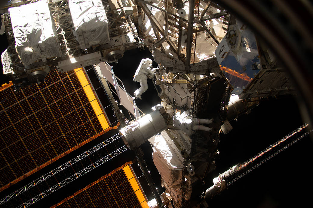 Spacewalkers Anne McClain and David Saint-Jacques