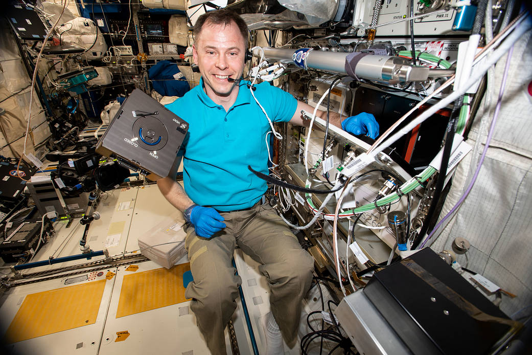 Nick Hague conducts science operations for the BioFabrication Facility experiment