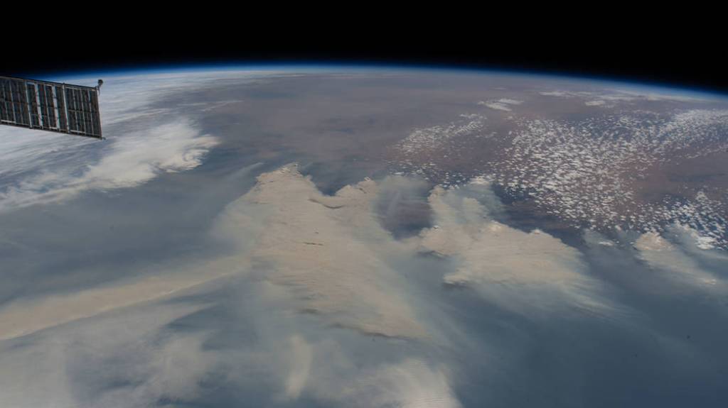 Smoke from the Australian bushfires