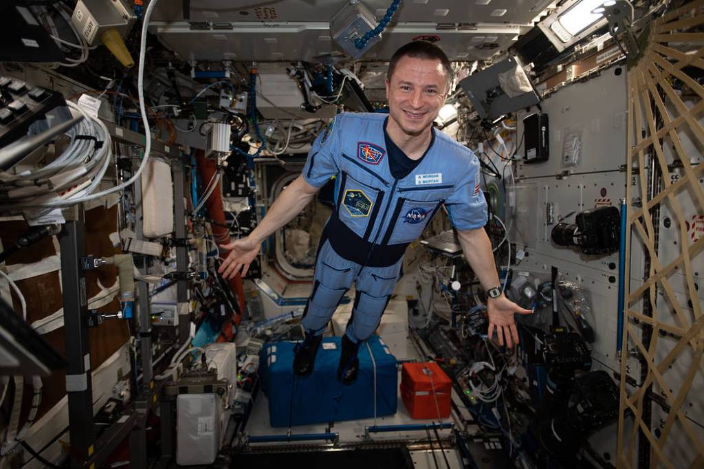 Expedition 62 Flight Engineer Andrew Morgan poses for a portrait