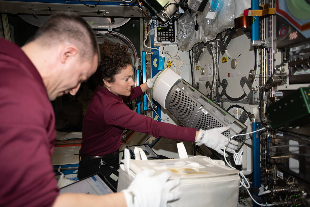 Expedition 62 Flight Engineers Andrew Morgan and Jessica Meir