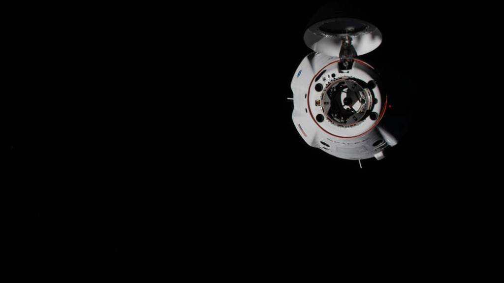 SpaceX Crew Dragon approaches the station
