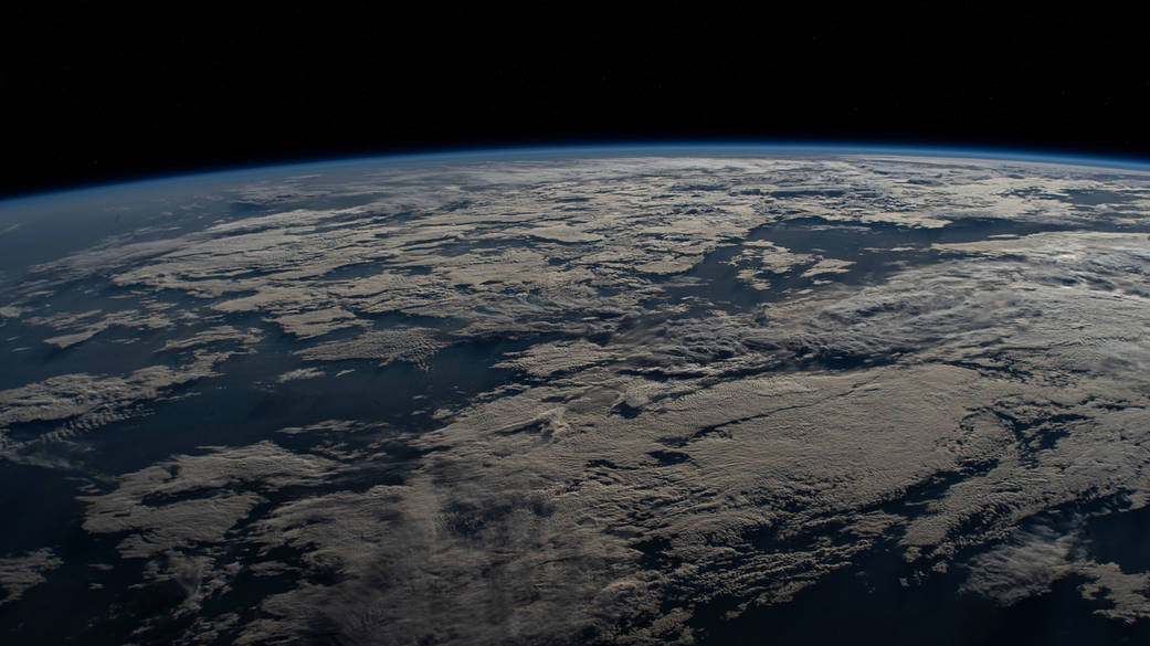 The Earth's limb, or horizon