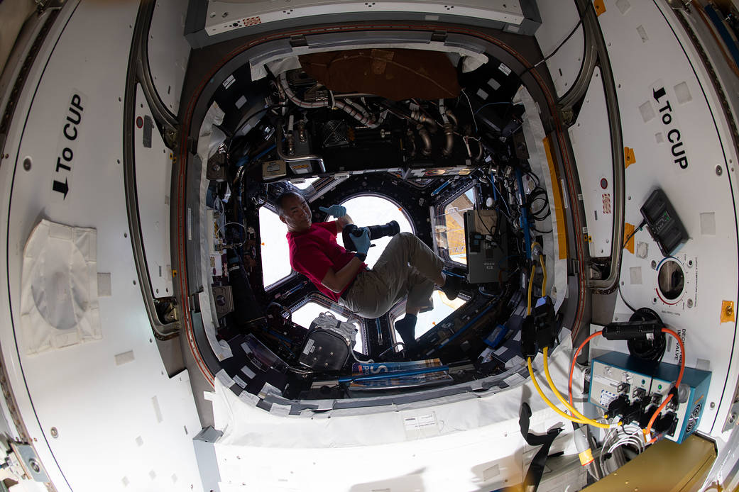 Expedition 64 Flight Engineer Soichi Noguchi gives a "thumbs up"