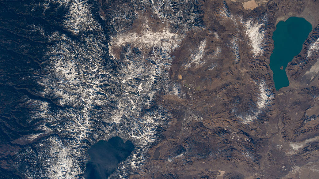 The snow-capped Sierra Nevada mountains