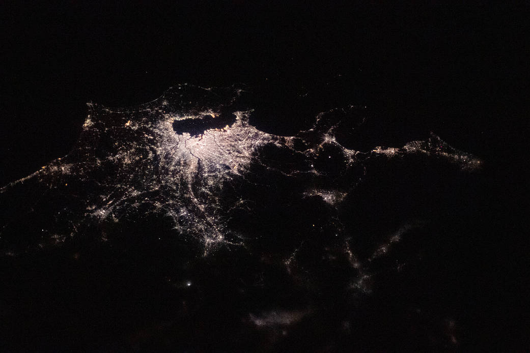 Night time shot of Tokyo
