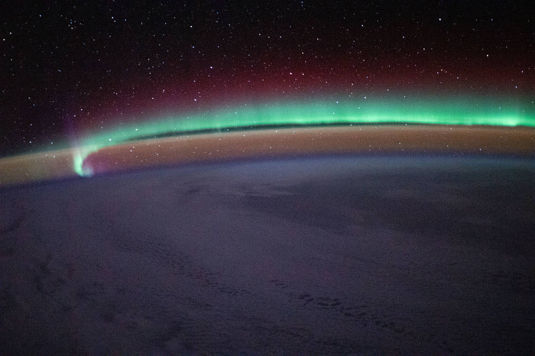 The airglow and an aurora above the Earth's horizon