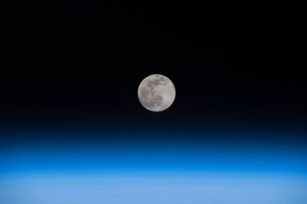 Full Moon above the Earth’s horizon