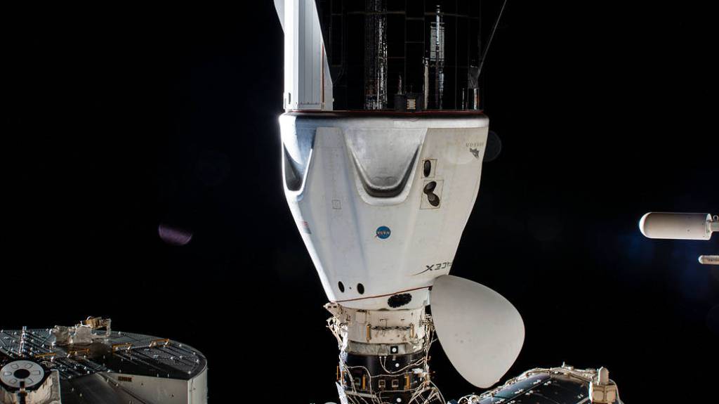 The SpaceX Crew Dragon docks to the Harmony module