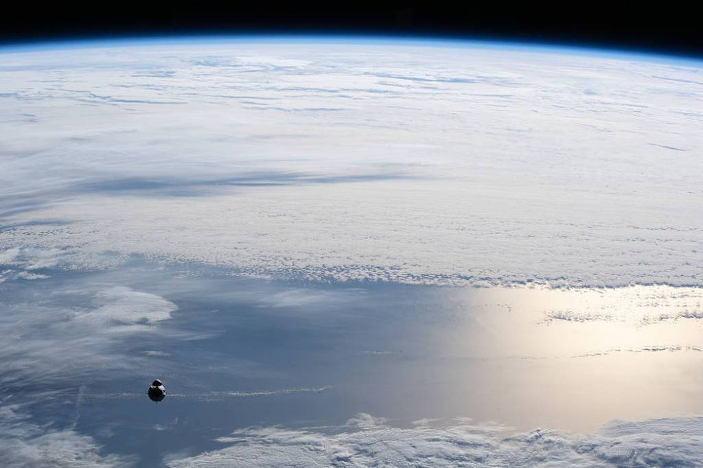 Crew Dragon Endeavour approaches the station