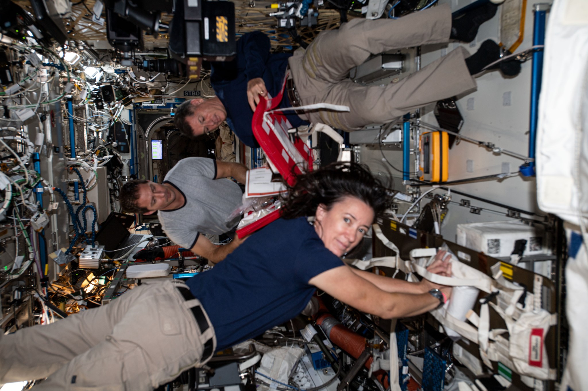 astronauts train for a medical emergency aboard the ISS