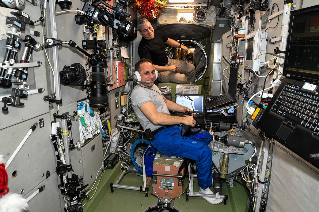 Expedition 66 crew members Mark Vande Hei and Anton Shkaplerov