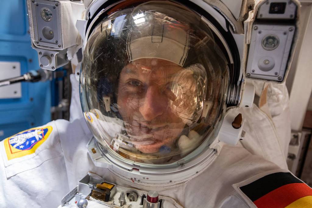 Astronaut Matthias Maurer in his U.S. spacesuit