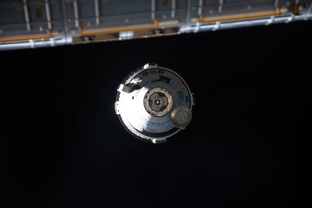 Boeing's Starliner crew ship approaches the space station