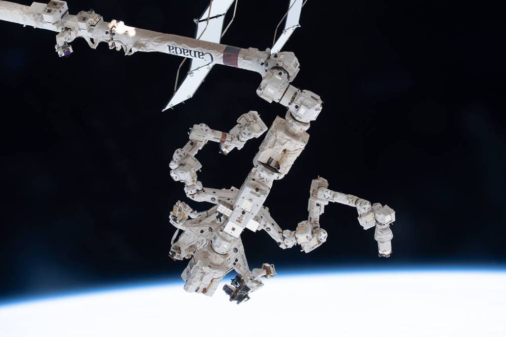The International Space Station’s fine-tuned robotic hand