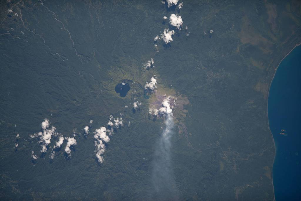 The active volcano Bagana in Papua New Guinea
