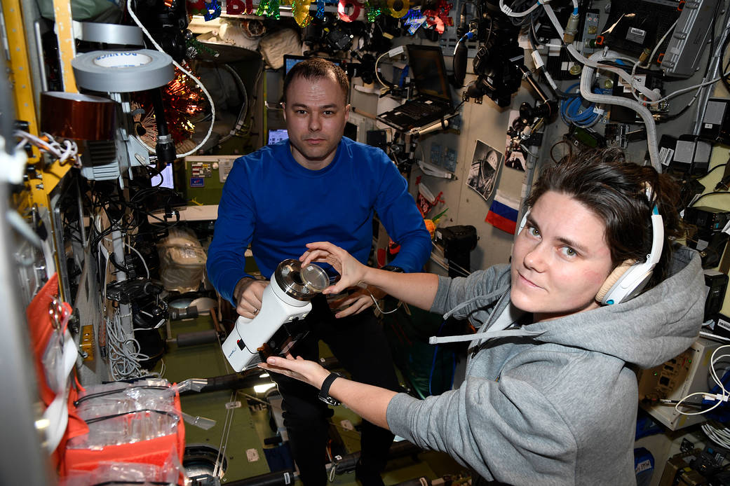 Roscosmos cosmonauts Dmitri Petelin and Anna Kikina
