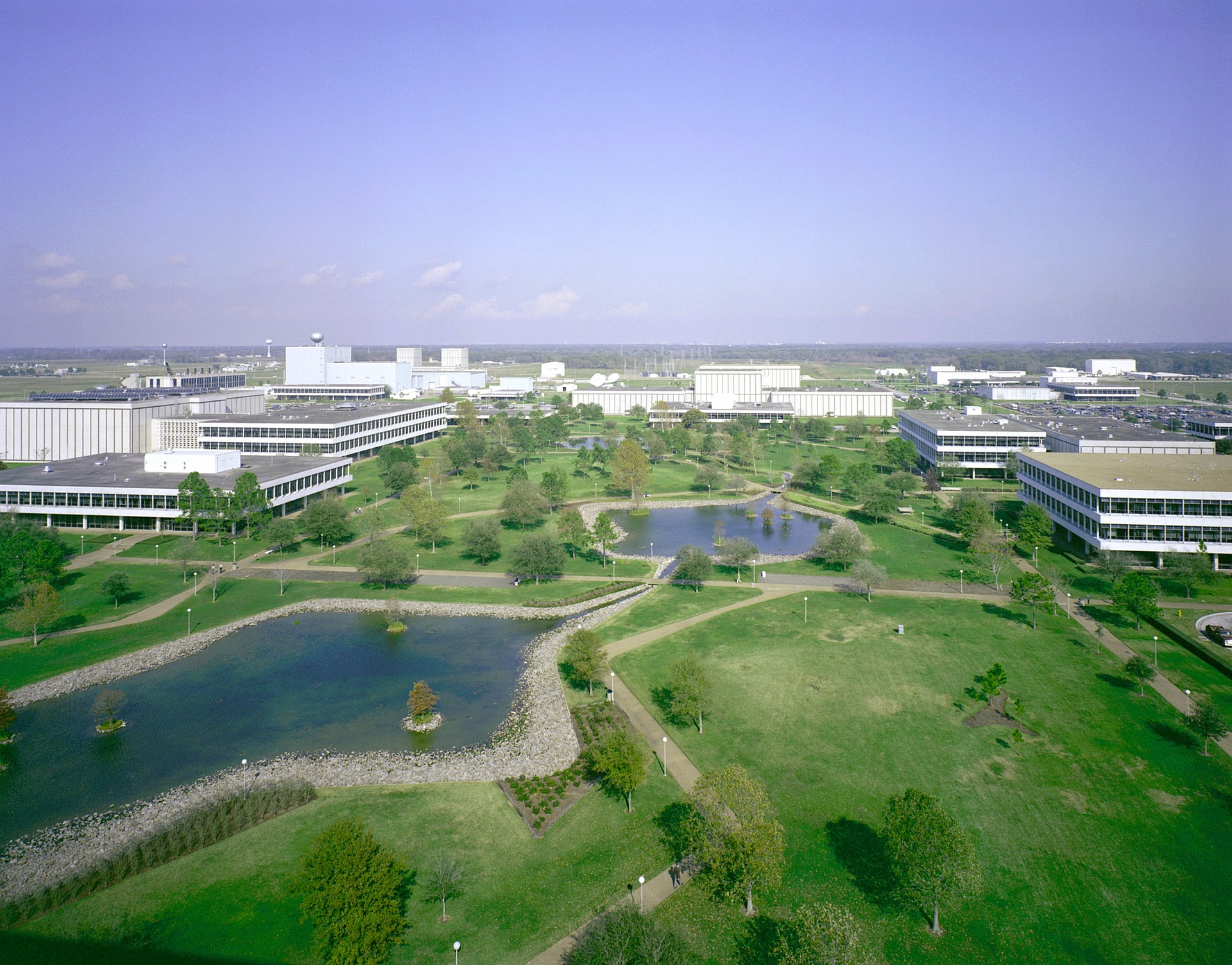 Photo of a large sign identifying NASA's Johnson Space Center