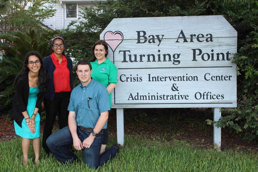 Johnson Interns Volunteer at Bay Area Turning Point