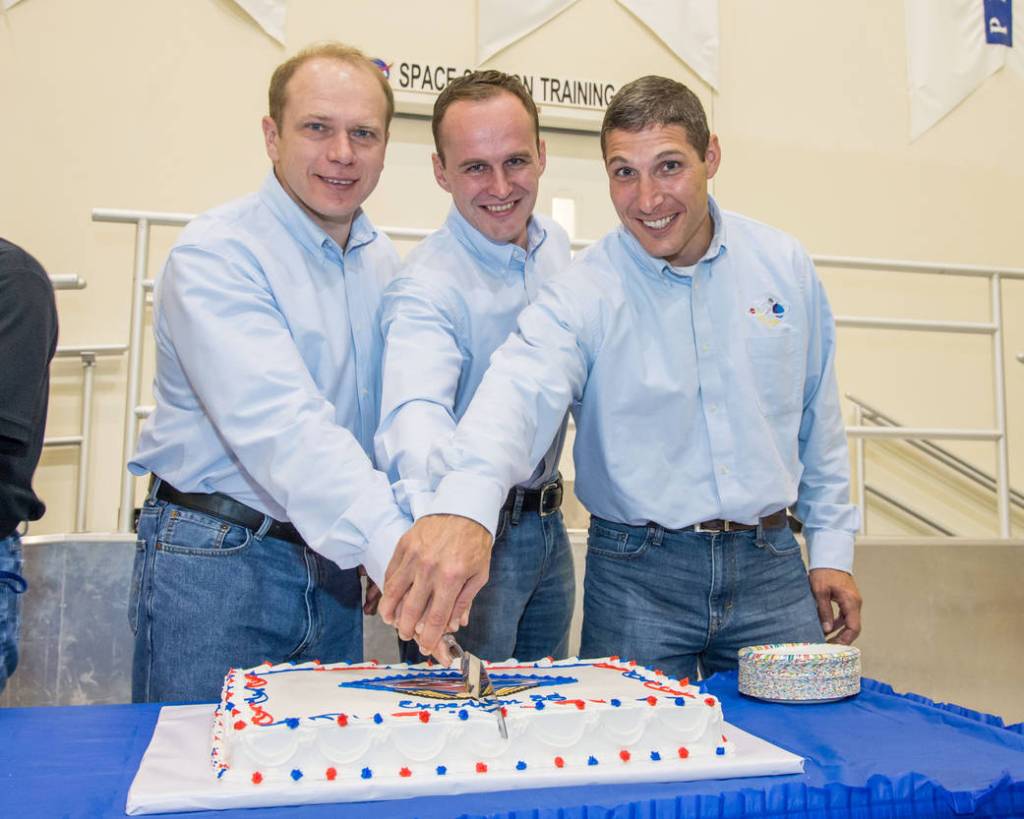 Oleg Kotov, Sergey Ryazansky and Michael Hopkins