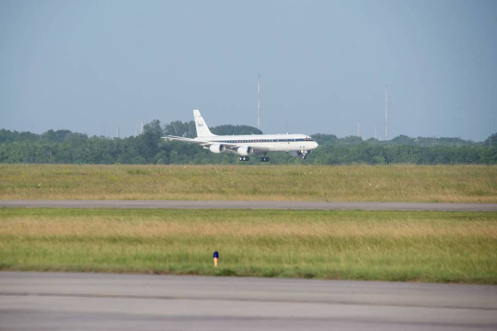 The DC-8 Aircraft Arrives at Ellington Field