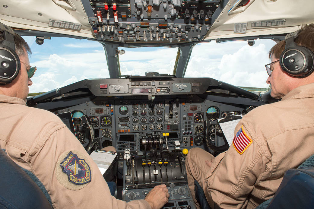SEAC4RS Pilots Fly the DC-8